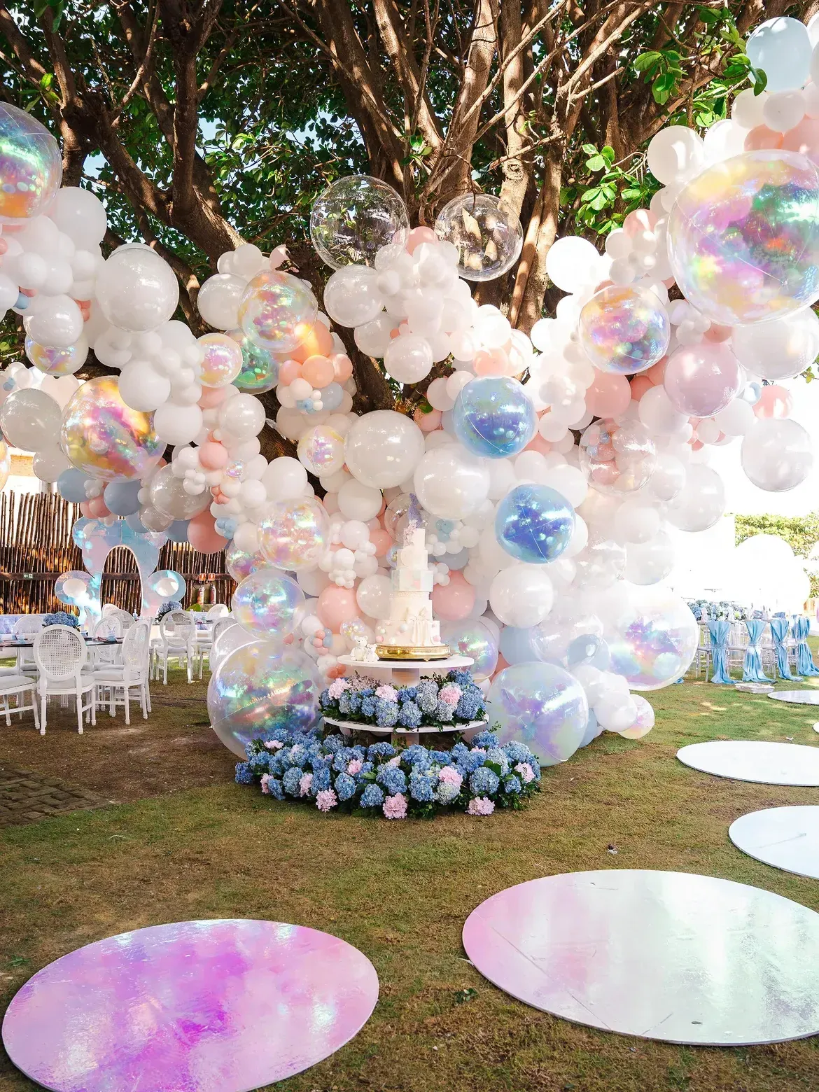 Decoração de chá revelação com balões no UNIQUE Beach